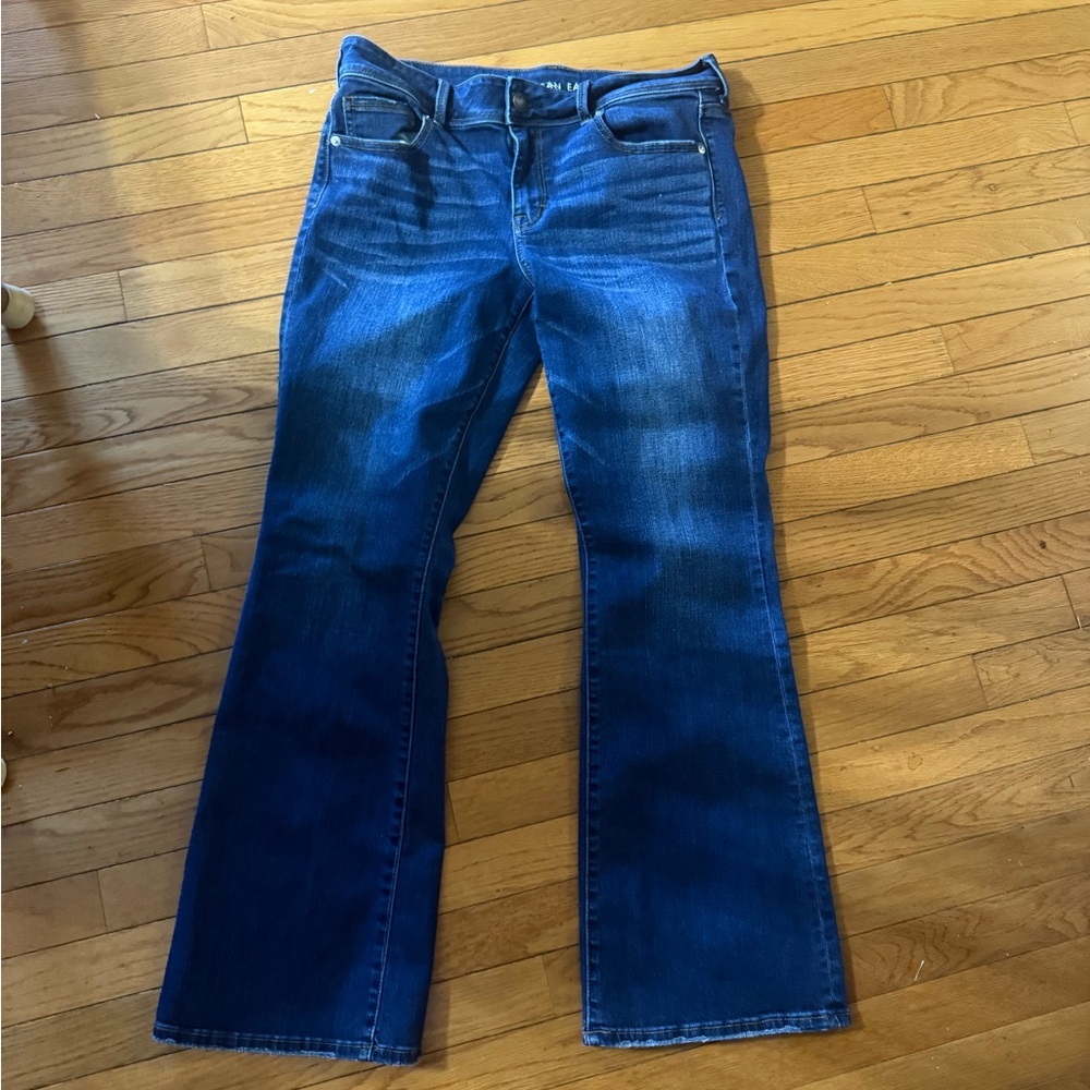 American Eagle Kickboot Jeans in size 14! Like New! - Picture 2 of 5